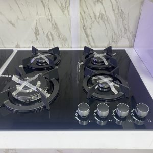4-burner-built-in-gas-hob-with-8mm-tempered-glass-thickness-and-auto-ignition-140000-scaled-1.jpg