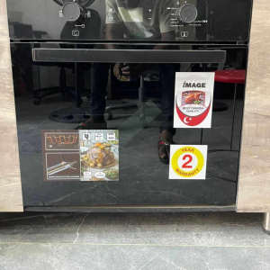 Built-In Electric and Gas Oven with Digital Display