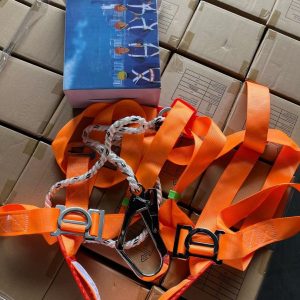 Full-Body Safety Harness with Single Lanyard Hook